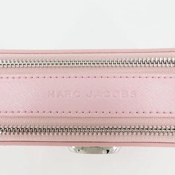 Marc Jacobs Women's The Utility Snapshot Crossbody Bag Bubblegum Pink OS - Picture 10 of 14